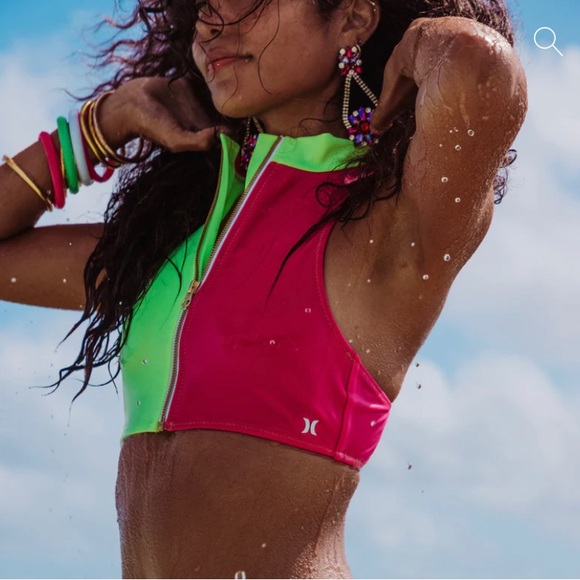 Love Shack Fancy x Hurley Color Block Halter Bikini Top - Picture 3 of 8